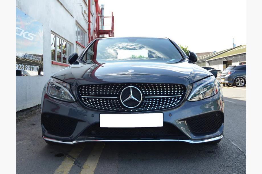 Mercedes C-class W205 2014–2021 Etusäleikkö Diamond Silver (Avantgarde/AMG-Line/C43 AMG) Kuva 19