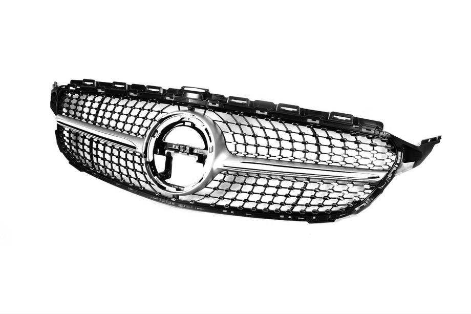 Mercedes C-class W205 2014–2021 Etusäleikkö Diamond Silver (Avantgarde/AMG-Line/C43 AMG) Kuva 13