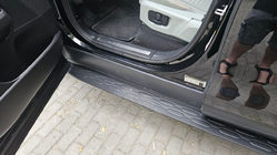 Land Rover Discovery V 2017– Sivuporrasputket (2 kpl) kuva 5