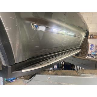 Alkuperäiset sivuportaat (2 kpl) Jeep Grand Cherokee WK2 2010–2021 kuva 4
