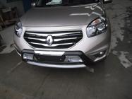 Renault Koleos 2008–2016 Etupuskurin suojapaneeli (muovi) kuva 2