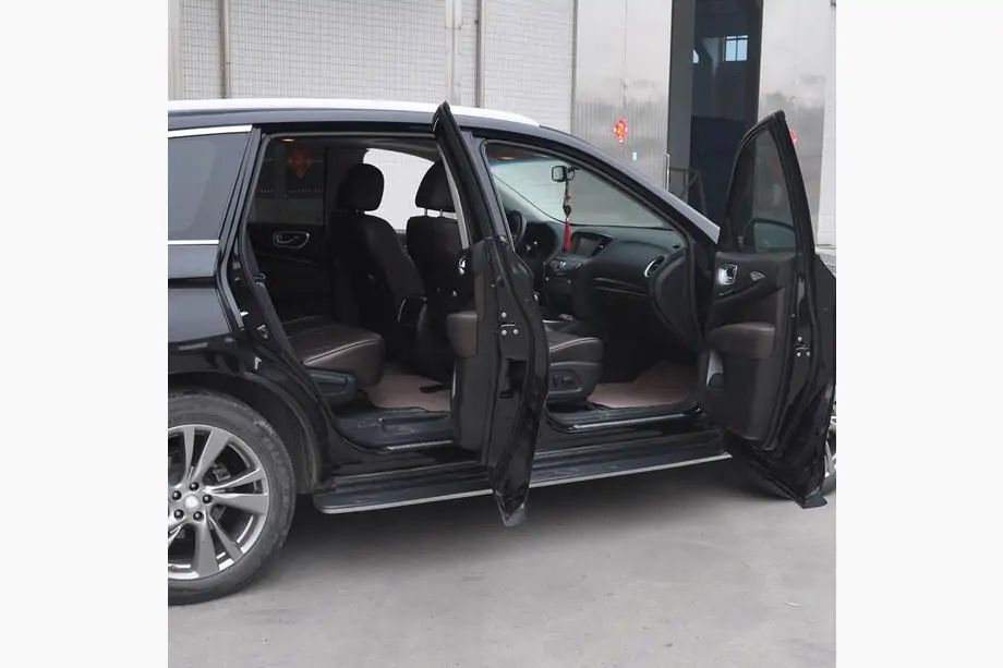 Infiniti QX60 2016–2021 Sivuporrasputket (2 kpl) Image
