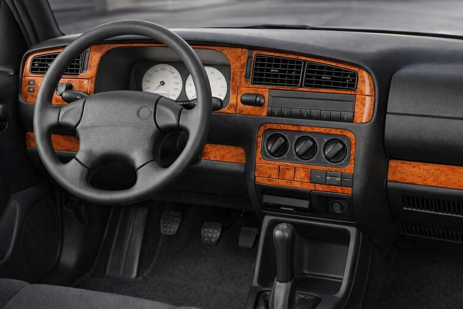 Volkswagen Vento 1992–1998 Kojelaudan suojat Alumiini Image