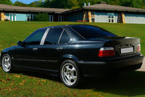 BMW 3-sarja E36 1990–2000 Kromilistat oven pilareihin (ruostumaton teräs) kuva 1