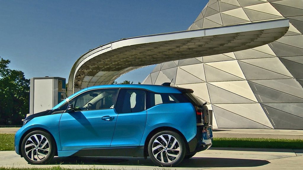 Uusi BMW i3 sai urheiluversion