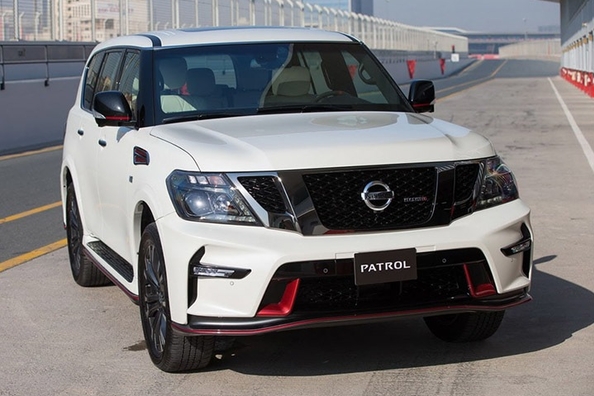 Päivitetyn Nissan Patrol -maasturin katsaus