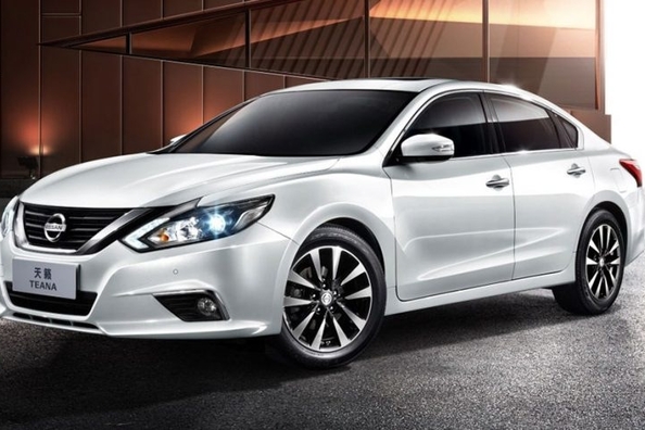 Nissan Teana -sedanin koeajo ja katsaus