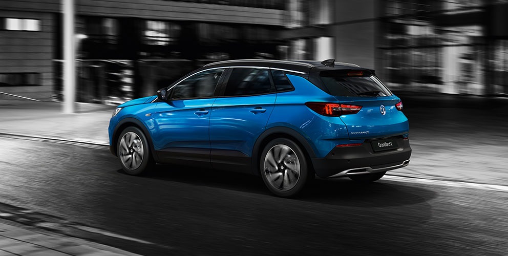 Vauxhall julkaisee uuden Grandland X Sport -crossoverin