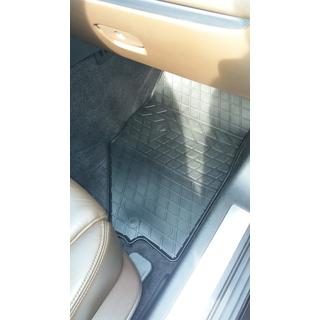 Kumimatot (4 kpl, Stingray Premium) Infiniti FX 2008–2012 kuva 3