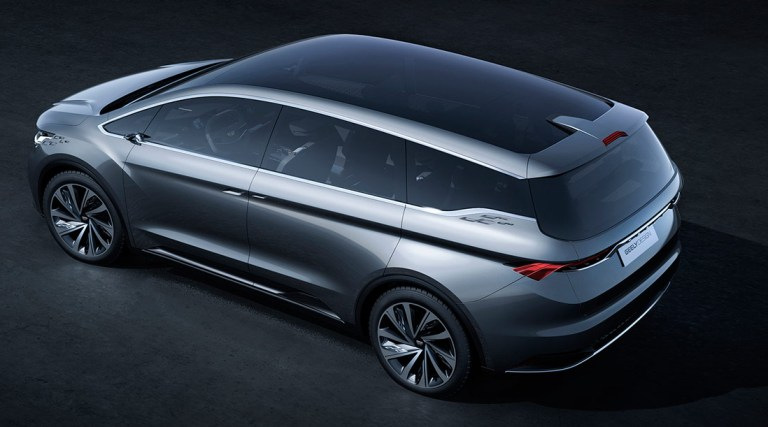 Geely aikoo julkaista ensimmäisen tila-autonsa