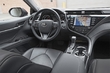 Toyota Camry 2018 -mallivuoden katsaus kuva 6
