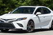 Toyota Camry 2018 -mallivuoden katsaus kuva 4