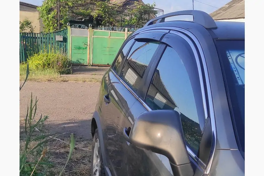 Chevrolet Captiva 2006–2019 Ikkunatuuliohjaimet kromilistalla (4 kpl, Niken) Kuva 5