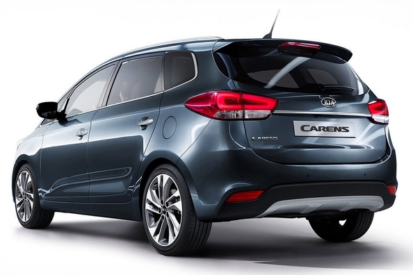 KIA Carens -kompaktitilan esittely Kuva 5