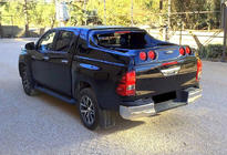 Toyota Hilux 2015– Lavakuomu GRAND BOX kuva 2