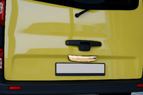 Renault Trafic 2001–2015 Kromilista rekisterikilven yläpuolelle, alaosa (yksiovinen, ruostumaton teräs) kuva 1