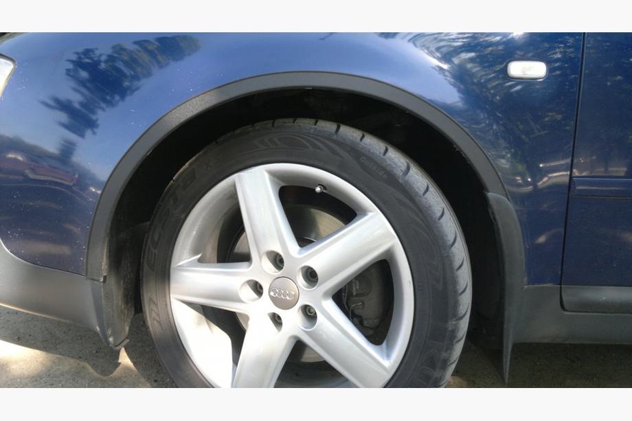Audi A6 C5 1997–2001 Lokasuojan kaarilevikkeet (4 kpl, mustat) Kuva 2