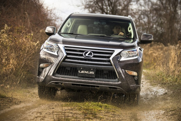 Lexus GX460 -maastoauton katsaus