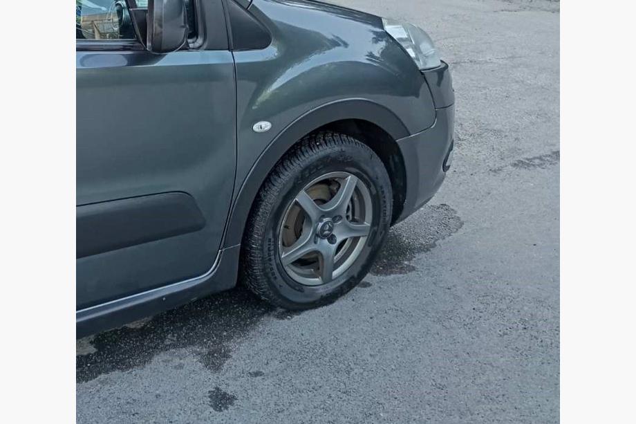 Citroen Berlingo 2008–2018 Lokasuojan kaarilevikkeet (4 kpl, mustat) XTR, 2 sivuovea, muovi Kuva 4