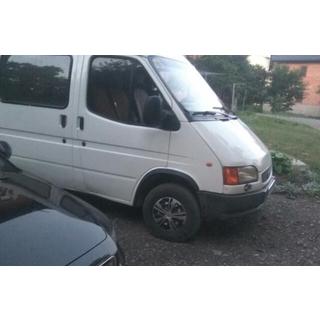 Lokasuojan kaarilevikkeet (4 kpl, mustat) Ford Transit 1991–2000 kuva 2