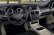 Viidennen sukupolven Dodge Grand Caravan -tila-auto kuva 4