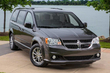 Viidennen sukupolven Dodge Grand Caravan -tila-auto kuva 1