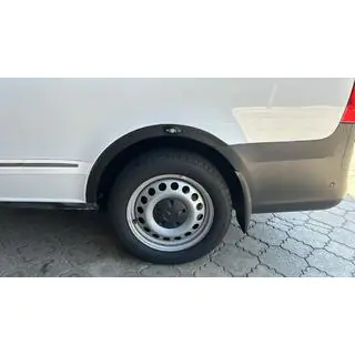 Lokasuojan kaarilevikkeet (4 kpl, mustat) kuva 4