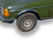 Mercedes W123 1975–1986 Pyöränkaaren kromilistat (4 kpl, ruostumaton teräs) kuva 1