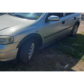 Lokasuojan kaarilistat (SD/HB) (4 kpl, mustat) Opel Astra G Classic 1998–2012 kuva 4