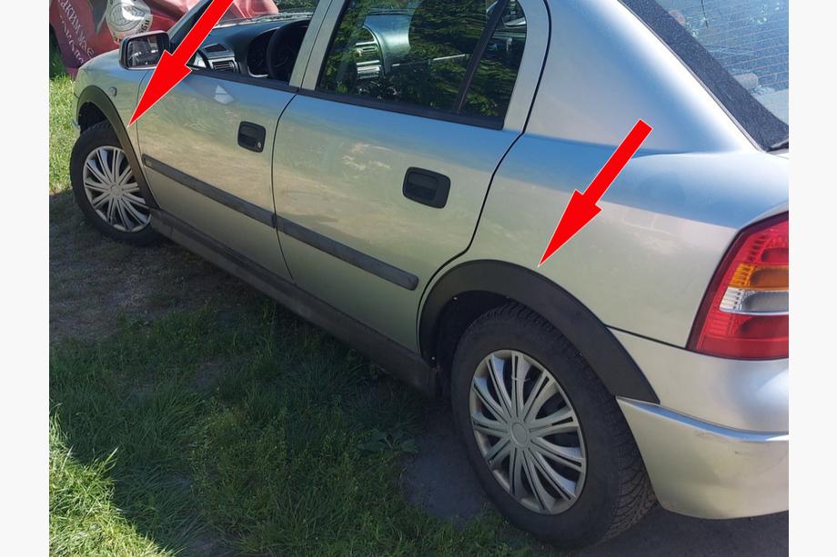 Opel Astra G Classic 1998–2012 Lokasuojan kaarilistat (SD/HB) (4 kpl, mustat) Image