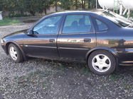 Opel Vectra B 1995–2002 Lokasuojan kaarilevikkeet (4 kpl, mustat) Metalliset kuva 6