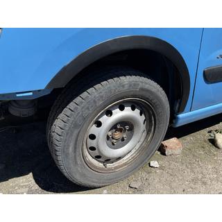 Lokasuojan kaarilevikkeet (4 kpl, mustat) Peugeot Expert 2007–2016 kuva 2