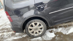 Volkswagen Touran 2003–2010 Lokasuojan kaarilevikkeet (4 kpl, mustat) 2003-2006, Metalliset kuva 6