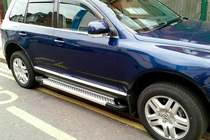 Volkswagen Touareg 2002–2010 Sivukynnykset Allmond Grey (2 kpl, alumiini) kuva 1