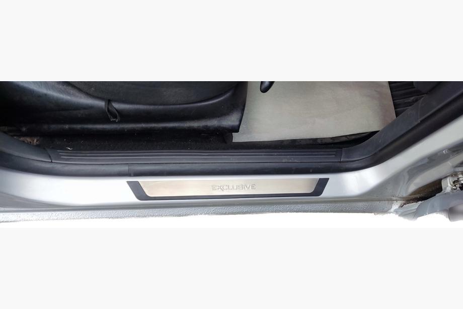 Ford Focus I 1998–2005 Flexill kromiset kynnyslistat (4 kpl) Sport Kuva 2
