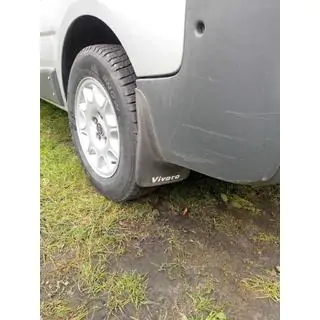 Takaroiskeläpät (sarja) kuva 2