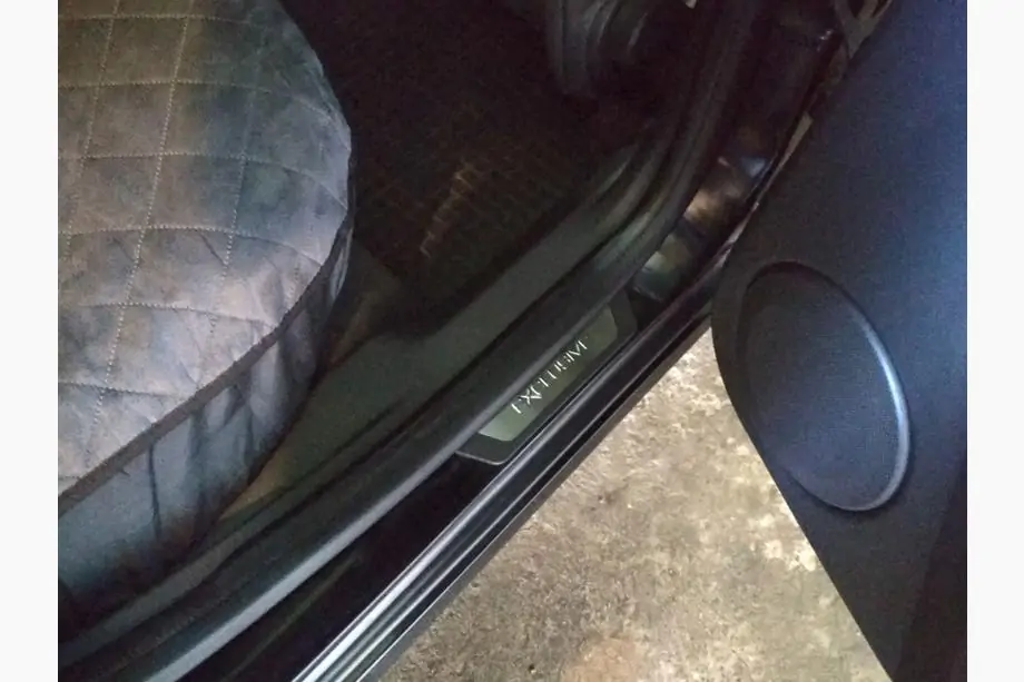 Opel Vectra C 2002–2008 Flexill kynnyslistat (4 kpl, ruostumaton teräs) Kuva 2