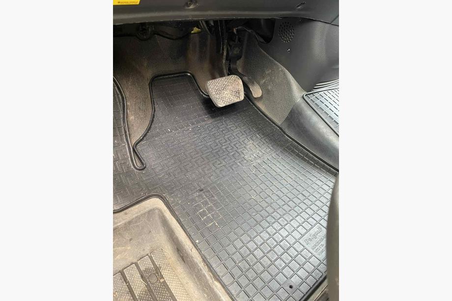 Mercedes Viano 2004–2014 Kumiset sisämatot (3 kpl, Polytep) Image