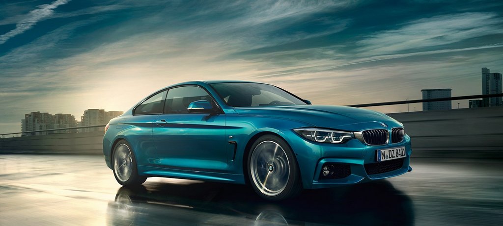 Katsaus uudistettuun kaksoviseen BMW 4-Series -coupeen