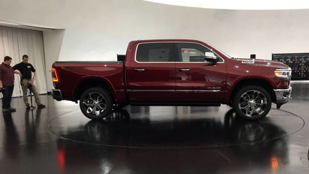 Brutaali ja ainutlaatuinen: uuden sukupolven Ram 1500 -pickup