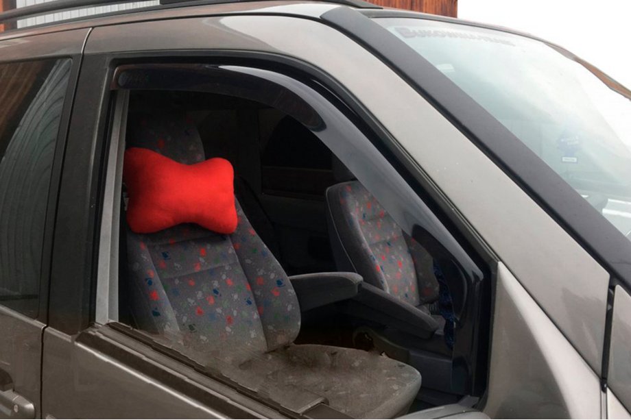 Mercedes Vito W638 1996–2003 Ura-asenteiset ikkunatuuliohjaimet (2 kpl, HIC) Kuva 11