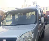 Fiat Doblo I 2001–2005 Tuulilasin visiiri (kiiltomusta, 5 mm) kuva 3