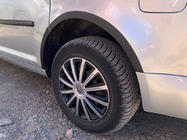 Volkswagen Caddy 2010–2015 Lokasuojan kaarilistat (mattamusta) kuva 7