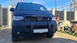 Volkswagen T5 Transporter 2003–2010 Etupuskurin lip spoilieri (maalattava) kuva 1