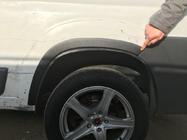 Citroen Jumper 2007–2025 Lokasuojan kaarilevikkeet (4 kpl, mustat) kuva 3