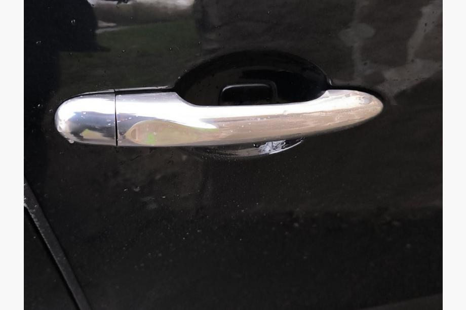Renault Scenic/Grand 2009–2016 Ovenkahvan suojakuoret (4 kpl, ruostumaton teräs) Ilman sirua, Carmos - turkkilaista terästä Kuva 5