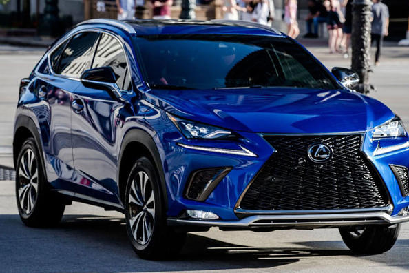 Premium-crossover Lexus NX 200 -katsaus