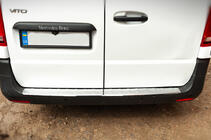 Mercedes Vito/V-class W447 2014– Takapuskurin suojalista Carmos (ruostumaton teräs) kuva 3