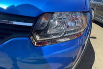 Dacia Sandero 2013–2020 Ajovalojen koristelistat (2 kpl, ruostumaton teräs) kuva 3