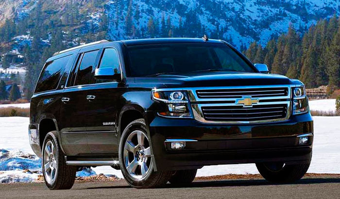 Uudistettu Chevrolet Tahoe -maasturi